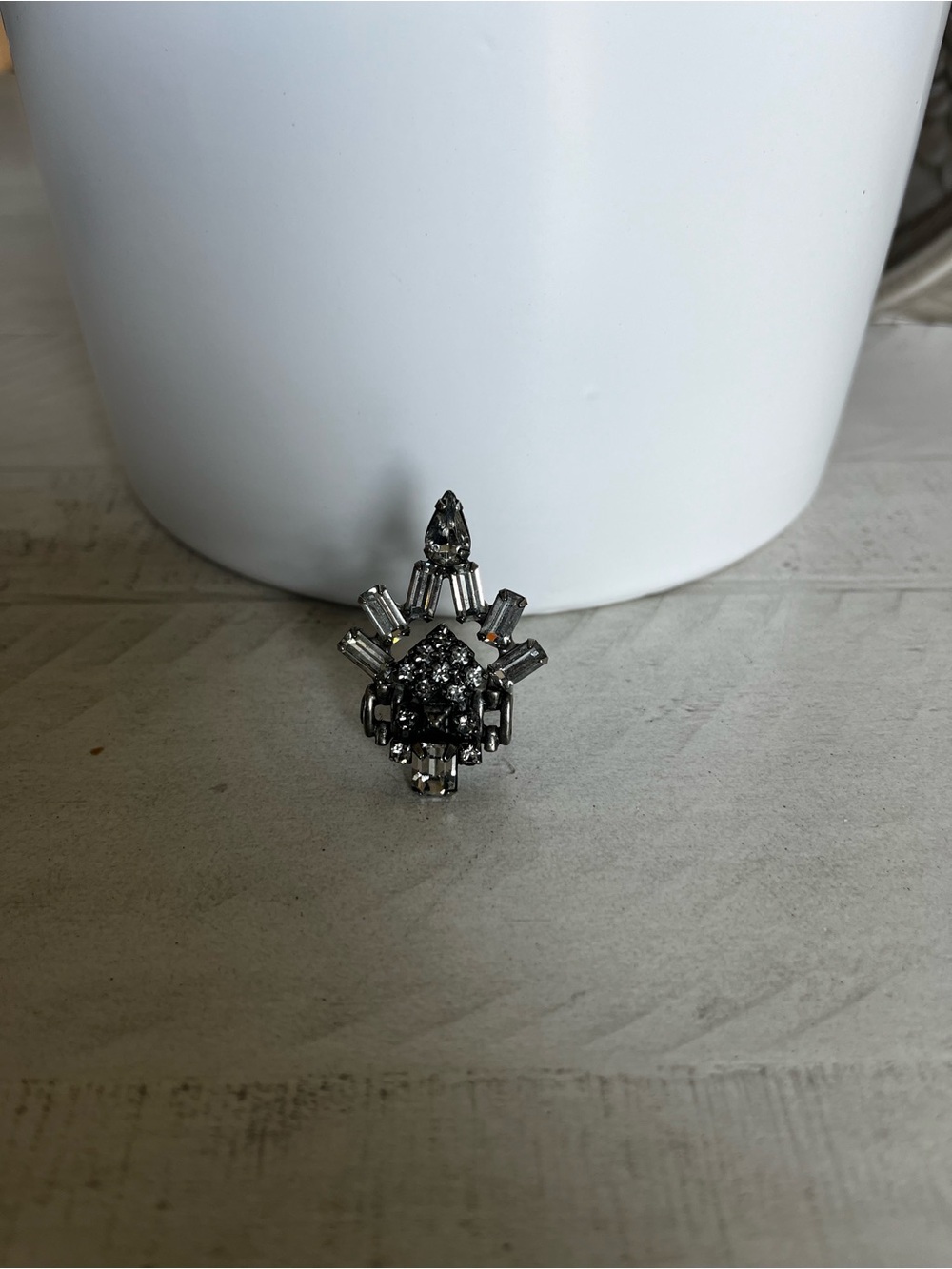 Dylanlex Crystal Deco Ring